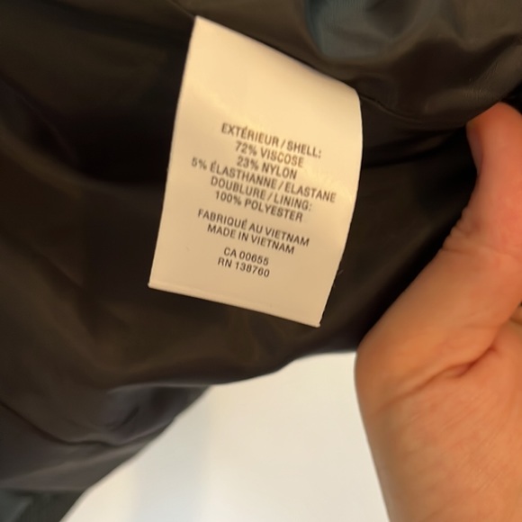 Reitmans Women’s Drape Front Blazer - Picture 5 of 9